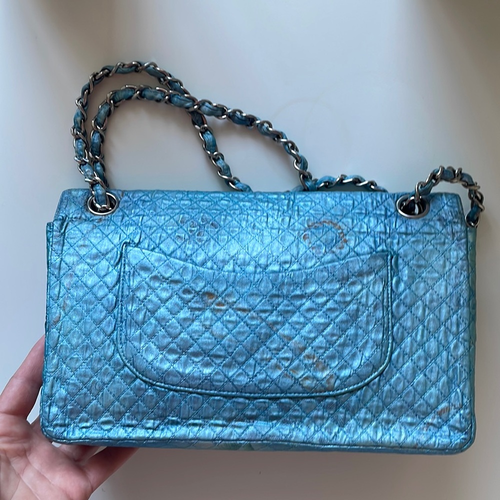 𝑹𝑨𝑹𝑬💎 𝑪𝑯𝑨𝑵𝑬𝑳 1997 LIMITED EDITION flap canvas shoulder bag. - Picture 3 of 15